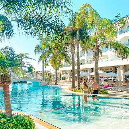 Hotel Anesis Ayia Napa