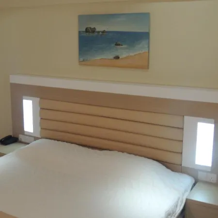 Hotel Anesis 3*