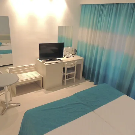 Anesis Hotel 3*
