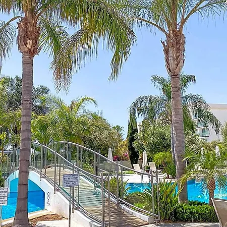 Anesis 3* איה נאפה